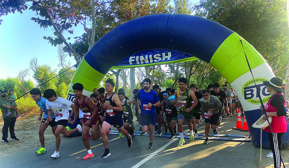 5k runners ready and set to start their race and get their miles on. 